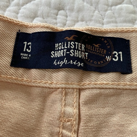 Hollister Short Shorts Light Orange Distressed Embroidery Size 13/31 - Picture 4 of 14